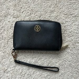 Tory Burch Robinson Wristlet